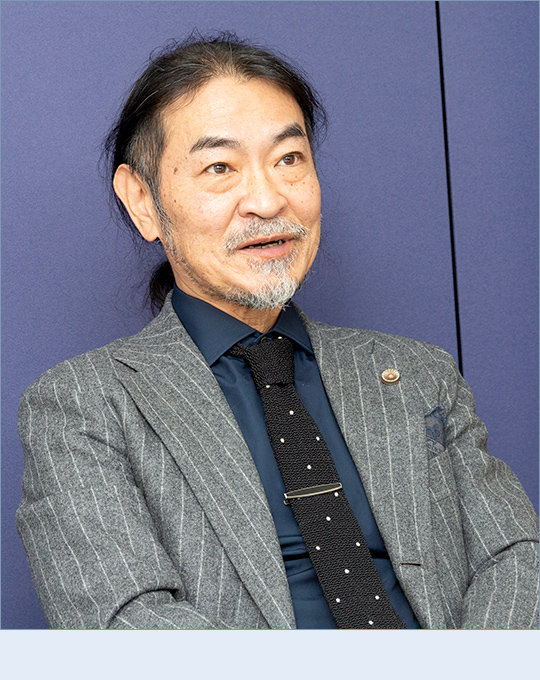 弁護士インタビュー